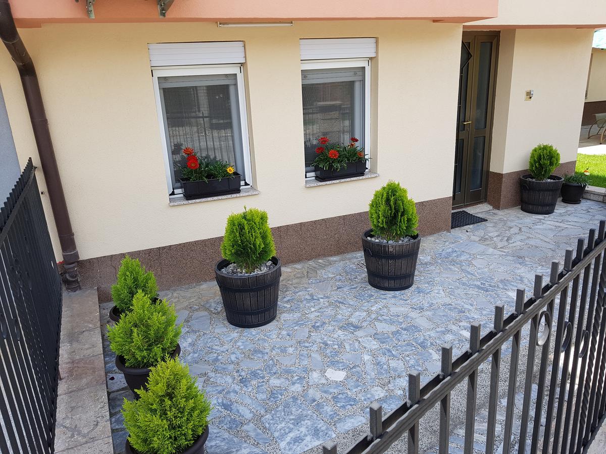Studio Apartment Lis Охрид Екстер'єр фото